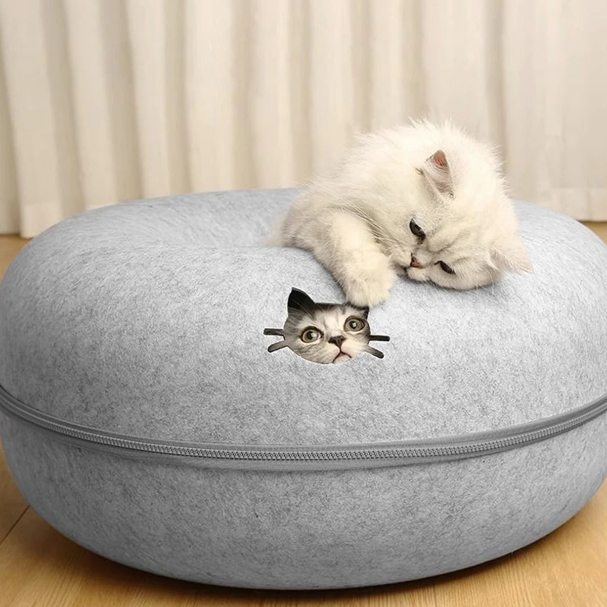 Tunnel-nid en feutre 3-en-1 pour chat — griffoir et couchage