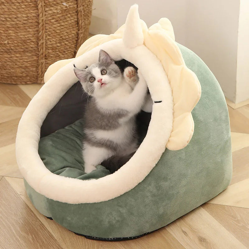 Lit caverne douillet pour chat