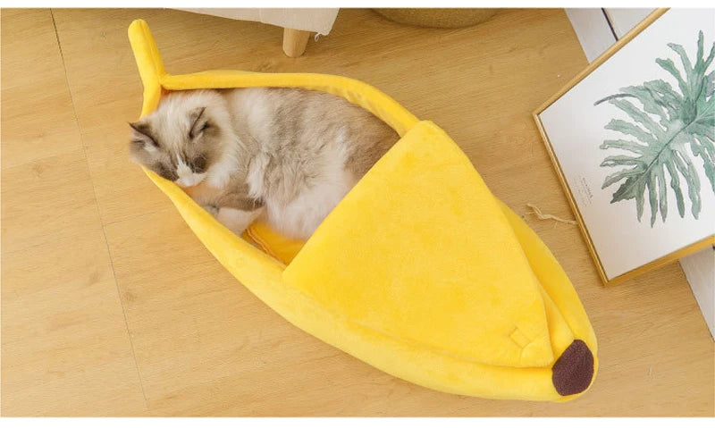 Lit banane moelleux pour chat — la cachette tendance